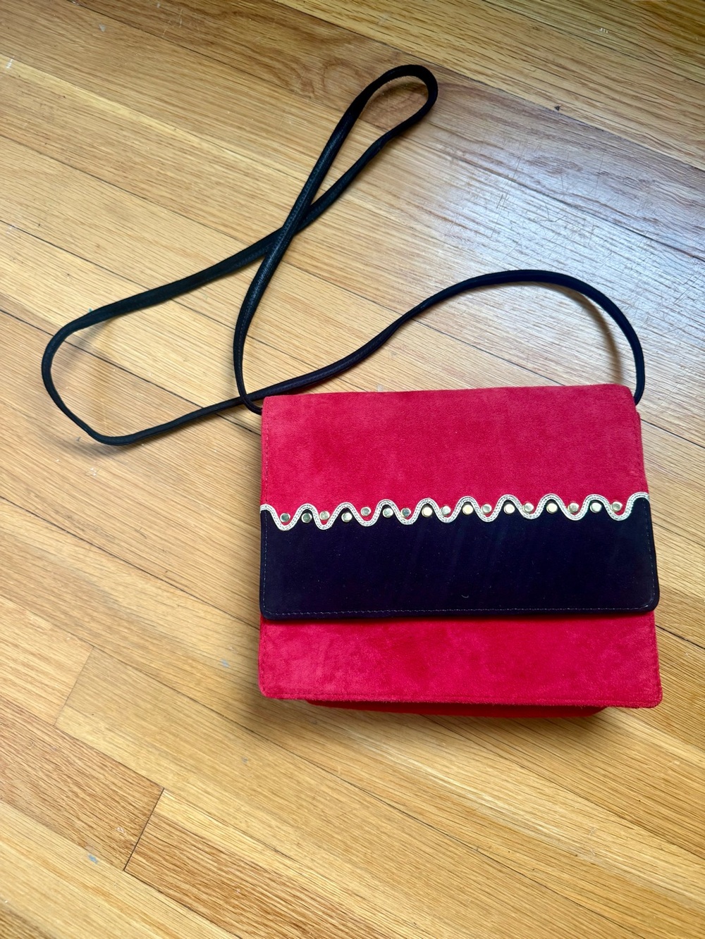 Vintage Sutton Plaza Red and Black Suede Crossbody Shoulder Bag